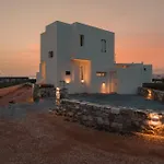 Naxos Superior