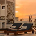 فيلة Naxos Superior *